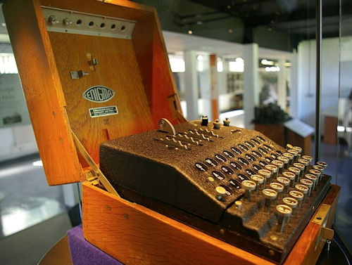 Image of an Enigma machine